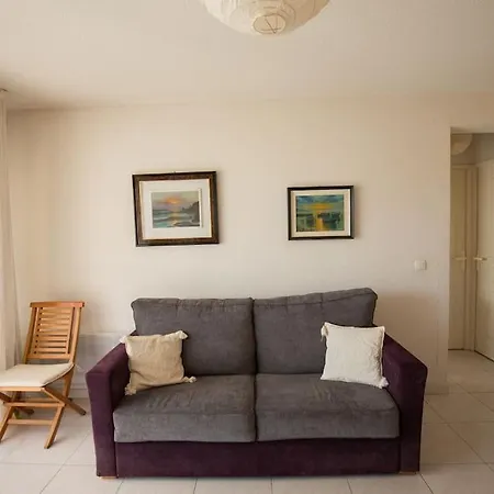 Quiet And Cozy 1br Close To And Services Saint-Raphaël