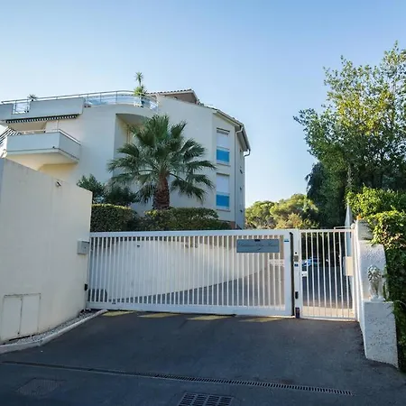 Quiet And Cozy 1br Close To And Services *