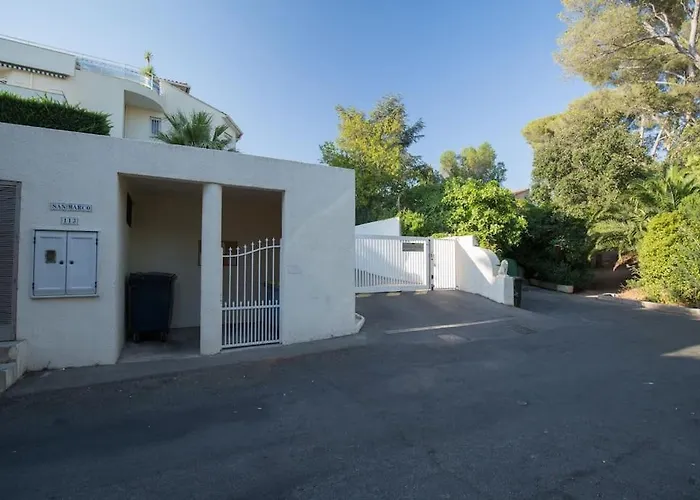 Quiet And Cozy 1br Close To And Services *